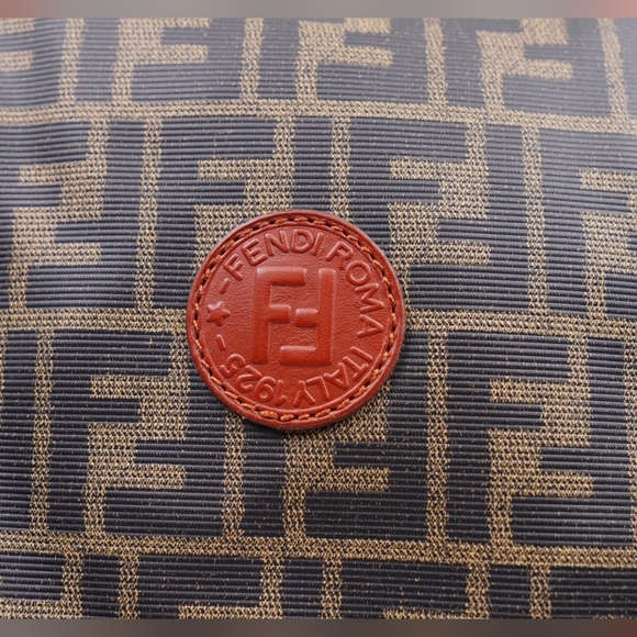 AG39❤️ Fendi Vintage Zucca Weekender - Picture 2 of 16